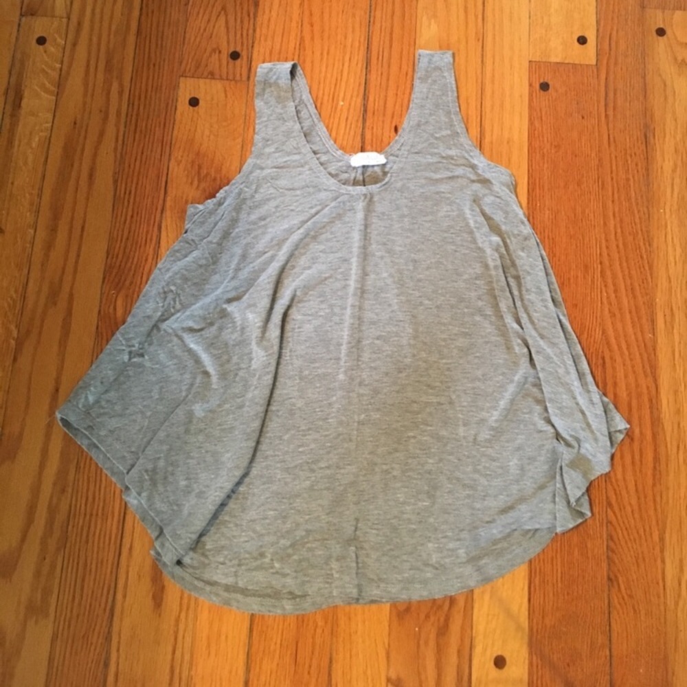 Grey tank